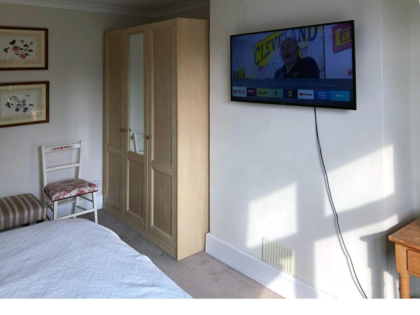 솔즈베리 Residential 3 Bed House Harnham 빌라 외부 사진